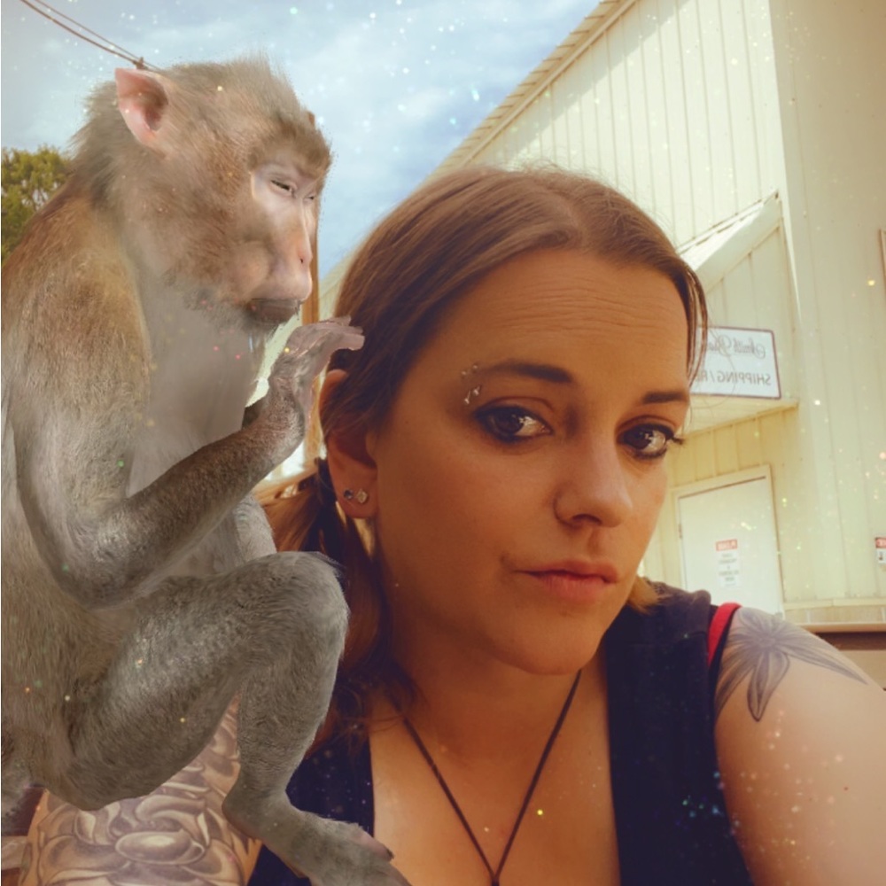 Meet your Posher, Jennifer